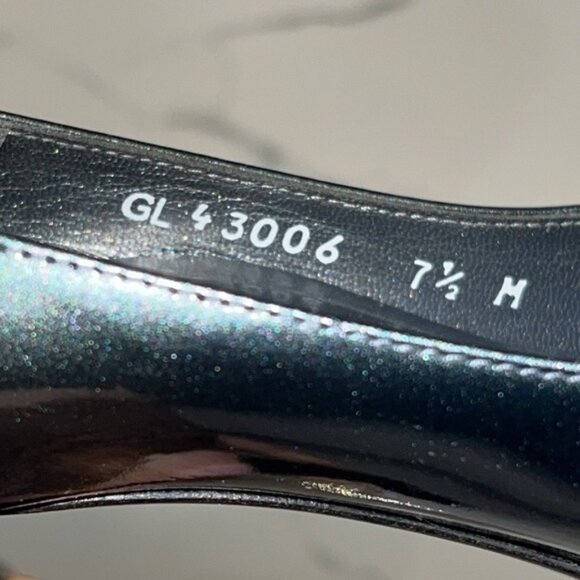 STUART Weitzman Shiny Gray peep toe platform evening prom high heels size 7.5 M - Picture 13 of 16